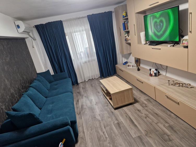 Vand apartament cu 2 camere,recent renovat in Dragalina - 1