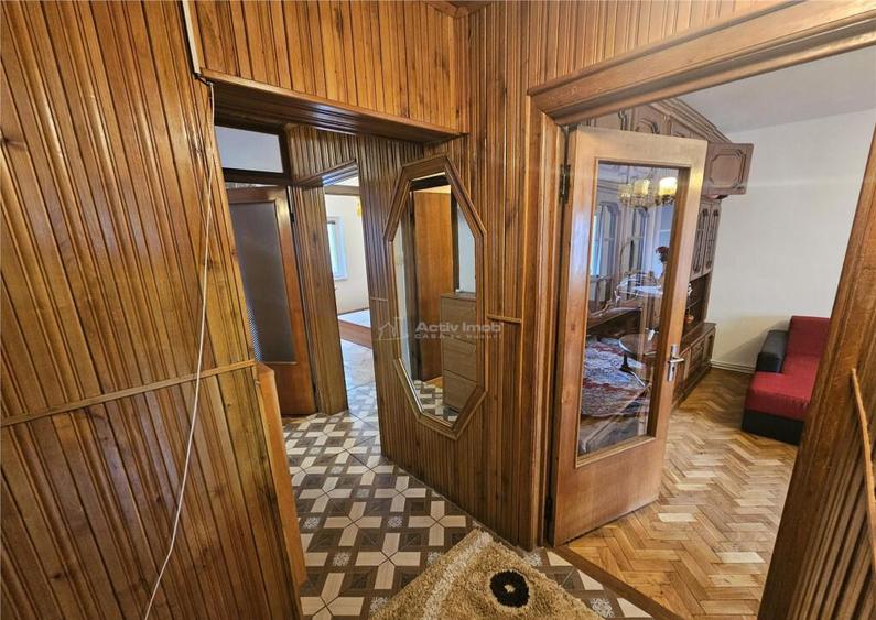 Resita, 3 Cam. Dec., Mobila Utilat, Parter Inalt, Micro 4 - 17