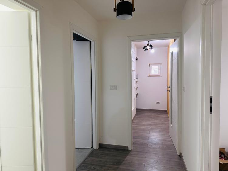 Total Renovat /Termic/Electric Etaj  1 - 4