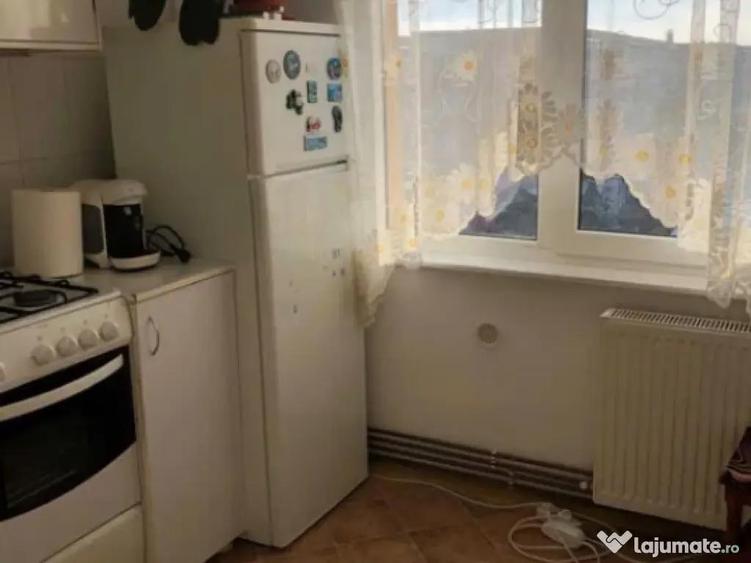 Garsoniera decomandata - zona Astra - 3