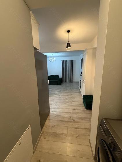 Inchiriez apartament cu 3 camere - 5