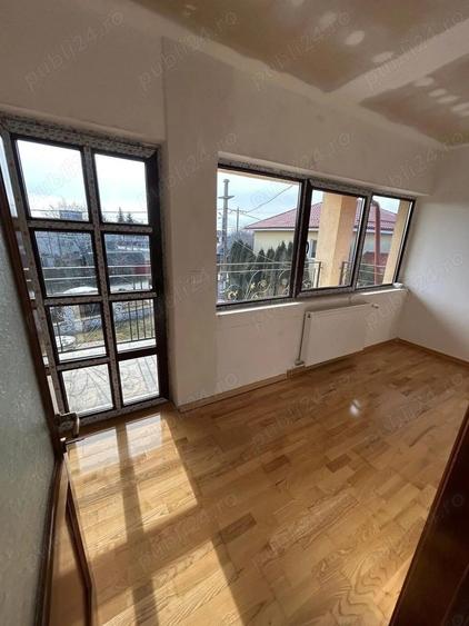 De vanzare casa ?i teren cu suprafata de 710mp, mobilata ?i utilata - 1