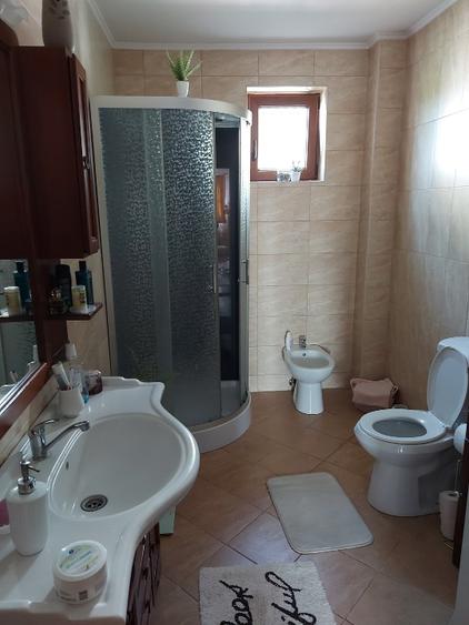 Casa cu mansarda semifinisata,4 dormitoare, LAZURI- Satu Mare - 8