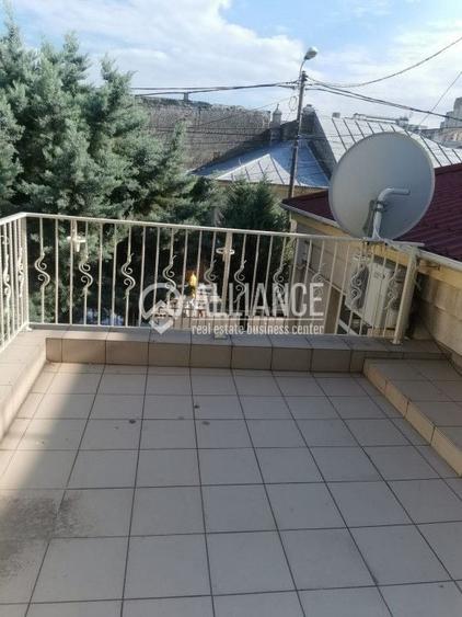 STADIONUL FARUL(COD03) - Vila cocheta si curte frumoasa ! - 2