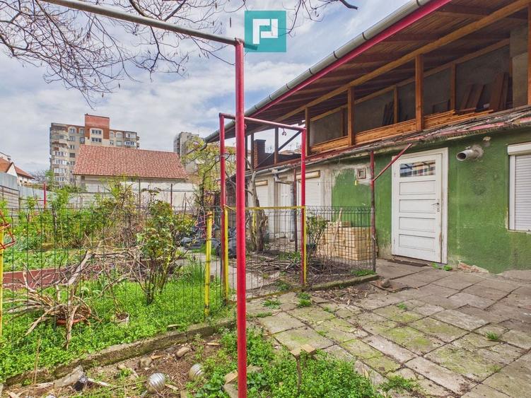 Casă – 5 camere | Cantemir -Zona centrala - 9