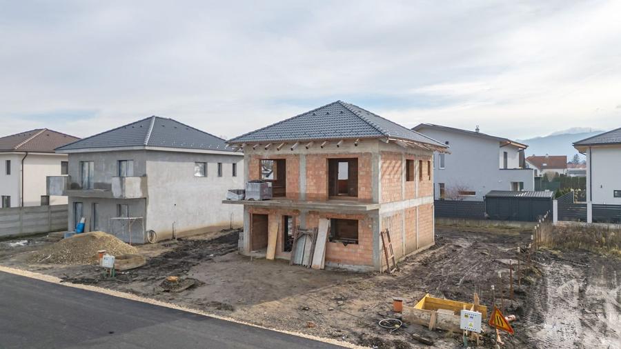 Vânzare Casă Individuală 134 mp, acces asfaltat și toate utilitățile - 4