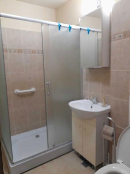 Inchiriez apartament 3 camere Afi Cotroceni - 2