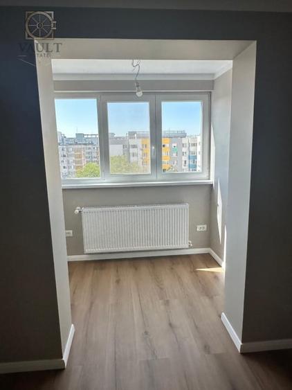 APARTAMENT 4 CAMERE-RAHOVA-CENTRALA-2 BAI-2 BALCOANE-RENOVAT TOTAL - 12