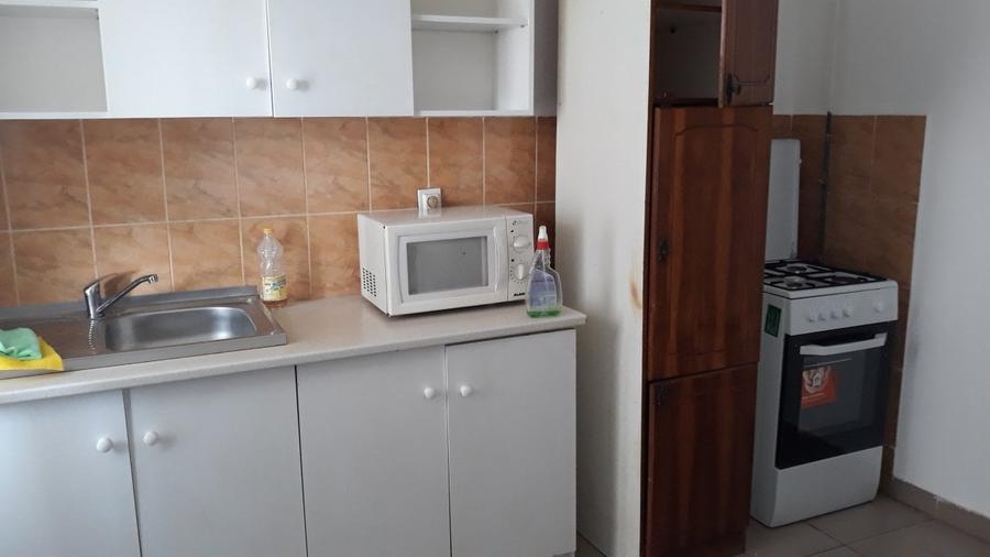 Vand apartament 3 camere decomandat - 2