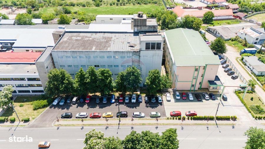 Spa?iu Industrial de Vanzare 4,623mp, Hu?i - Zona Industriala E581 - 2