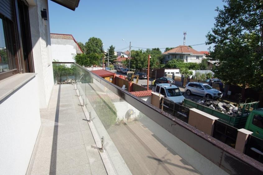 Andronache | Vila Deosebita la cheie | 2 corpuri |  Curte+parcare+ terasa+gratar - 30