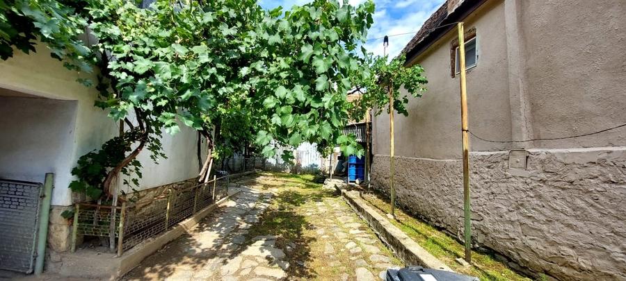 Casa renovabila 4cam, 800mp teren,spre vanzare in Fantanele - 2