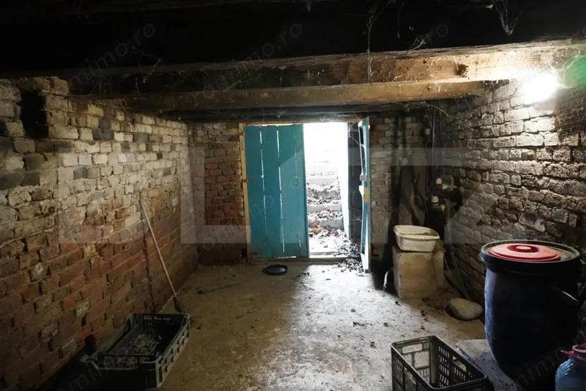 Casa 140 mp, cu teren 3.800 mp, Tatara?ti - 13