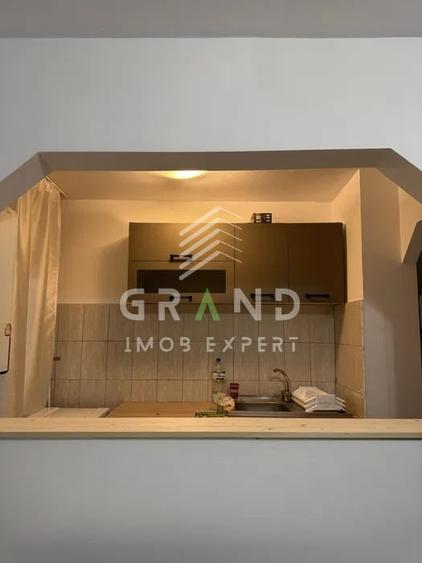 Apartament cu 4 camere | logie | 56 mp | Cartier Manastur | Mehedinti - 2