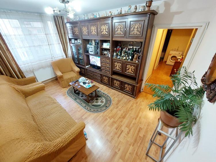 4 CAMERE MILITARI APUSULUI / 2 BAI / IMOBIL REABILITAT - 1