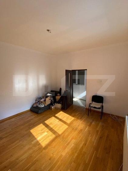 Casa spatioasa cu 4 camere, Nufarul, 240mp - 9