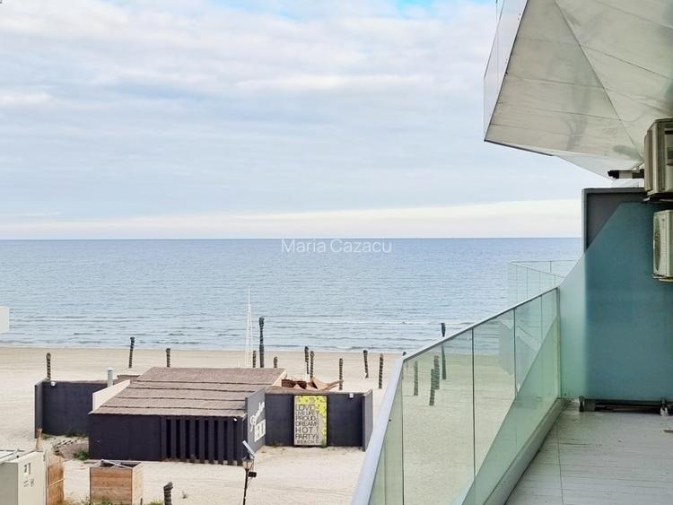 Apartament cu vedere frontala la mare langa plaja