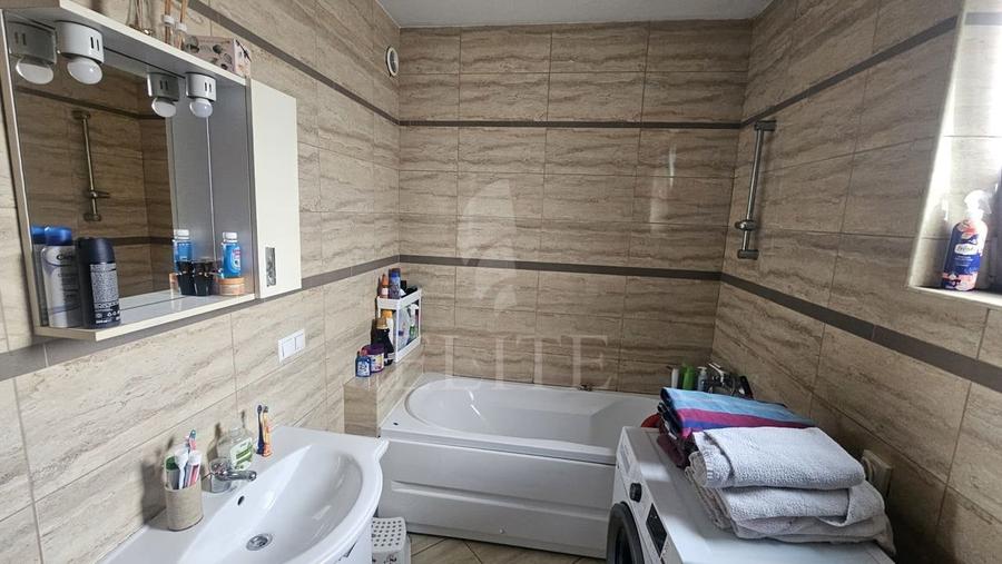 Apartament 2 camere în zona STRAZII AUREL VLAICU - 6