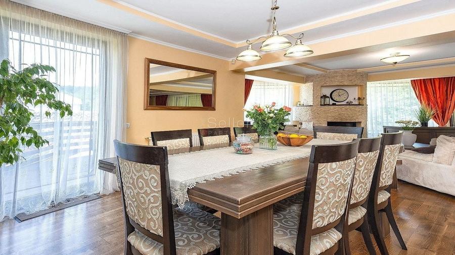 Suprafata generoasa teren - 52