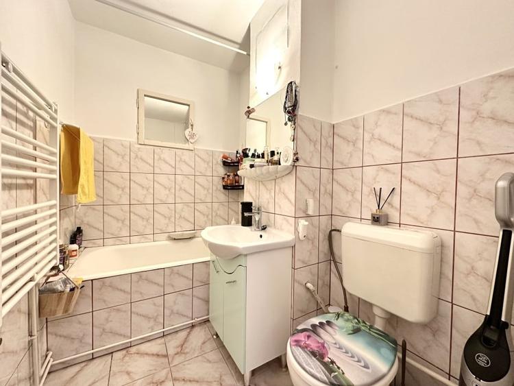 Apartament 2 camere, 46 mp utili, etaj intermediar - zona Lipovei - 6