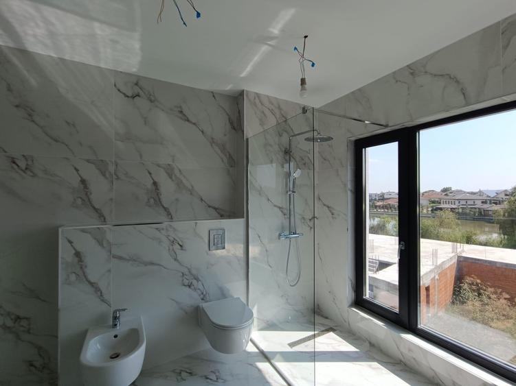 Complex imobiliar 30 vile Laguna Albastra - 33