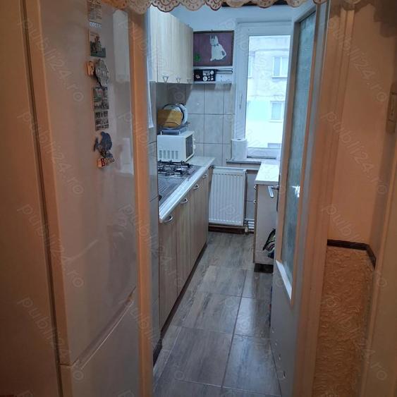 Apartament de vanzare - 3