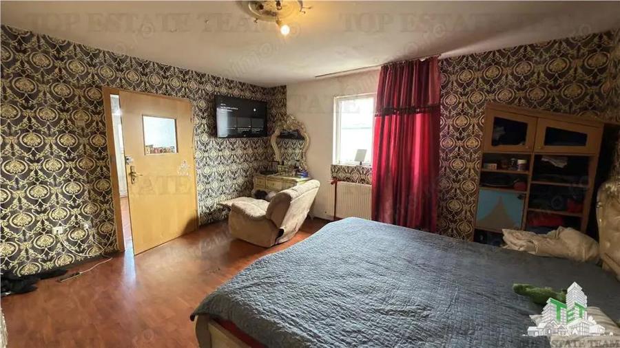 Casa individuala cu 8 camere in zona metrou Republica - 9