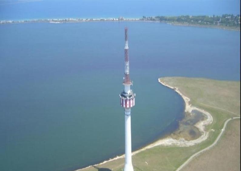 Teren de vanzare in Tuzla, deschidere 64ml, 12000 mp, 240.000 euro - 2