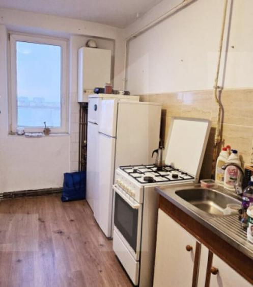 Apartament 2 camere, zona centrala, lift, balcon generos - - 6