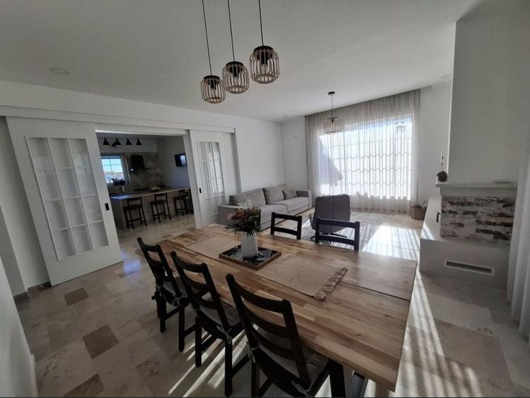 Casa exclusiva P + 1 strada Agriculturii Buzau design modern - 1