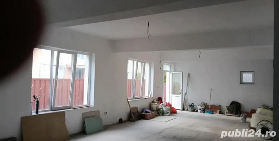 Inchiriez spatiu comercial - 2