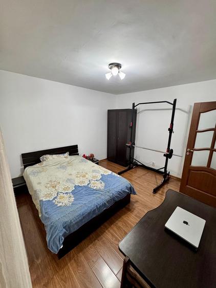 Apartament 3 camere - complet renovat - 4 minute pana la metrou! - 6