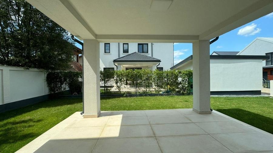 REV2004388 Vila de inchiriat 9 camere Corbeanca - 2