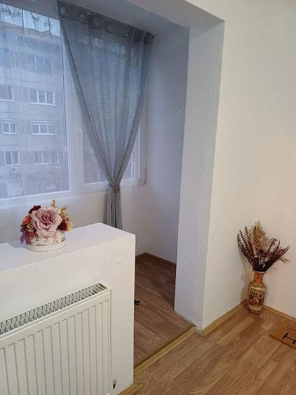Proprietar, inchiriez apartament 2 camere, zona Circumvalatiunii - 1