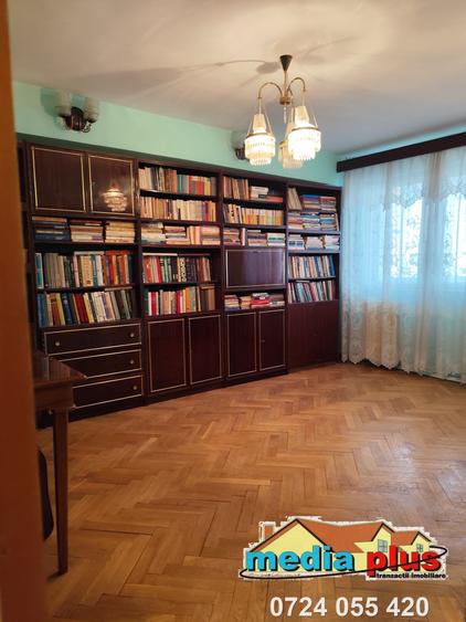 Vanzare  apartament  3 camere  Mazepa I - 6