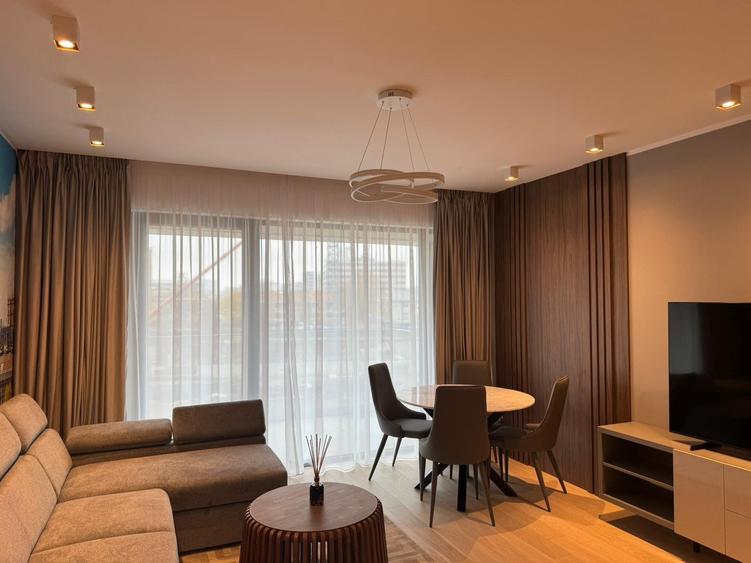 Apartament cu 2 camere de inchiriat // ONE Lake Club - 8