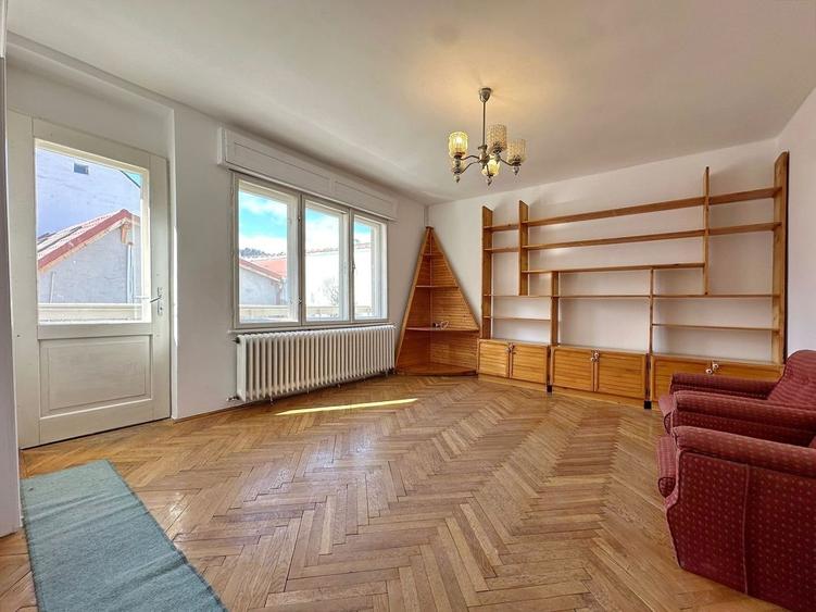 Apartament 4 camere de vânzare, Brașovul Vechi, structura generoasa - 13