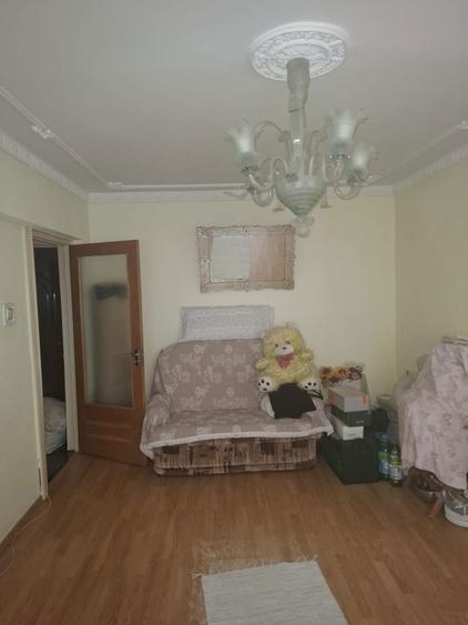 Propietar vand apartament spatios 54 mp Prundu - 3