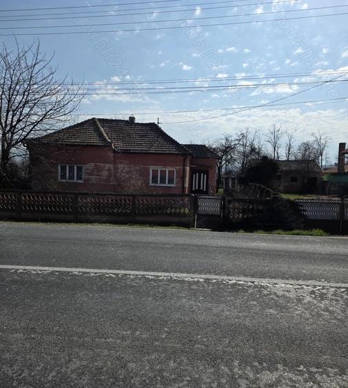 Vand casa in Totesti. - 7