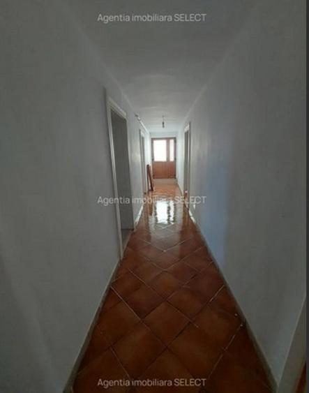 Un etaj, 3 camere in casa, Centrul Civic zona AFI - 7