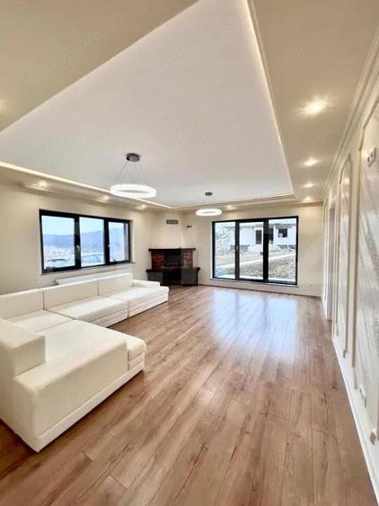 Casa de vanzare - 120mp utili , zona linistita si priveliste panoramica - 1