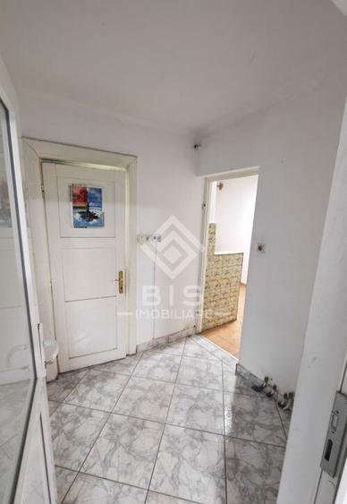 Spa?iu Comercial de Inchiriat.- Andrei Muresanu - 4