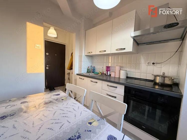 Apartament cu 2 camere semidecomandat, mobilat în Gării