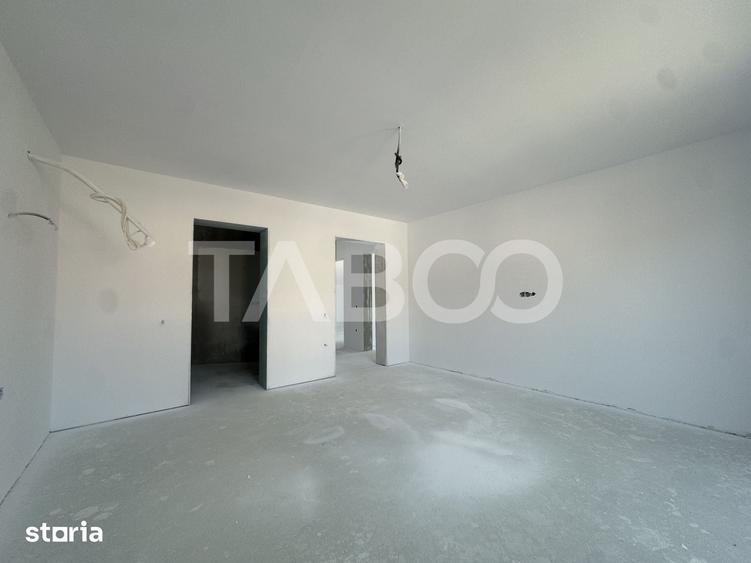 Casă cu 5 camere cu Teren 360 Mp în Dâmbul Rotund