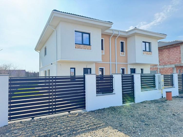 Duplex Mosnita 4 camere 2 bai Asfalt Toate utilitatile - 2