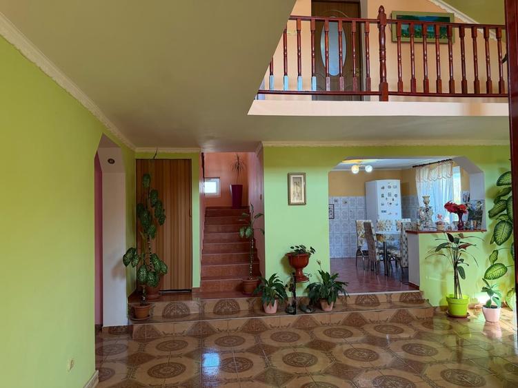 Casă cu 4 camere în Ludoș