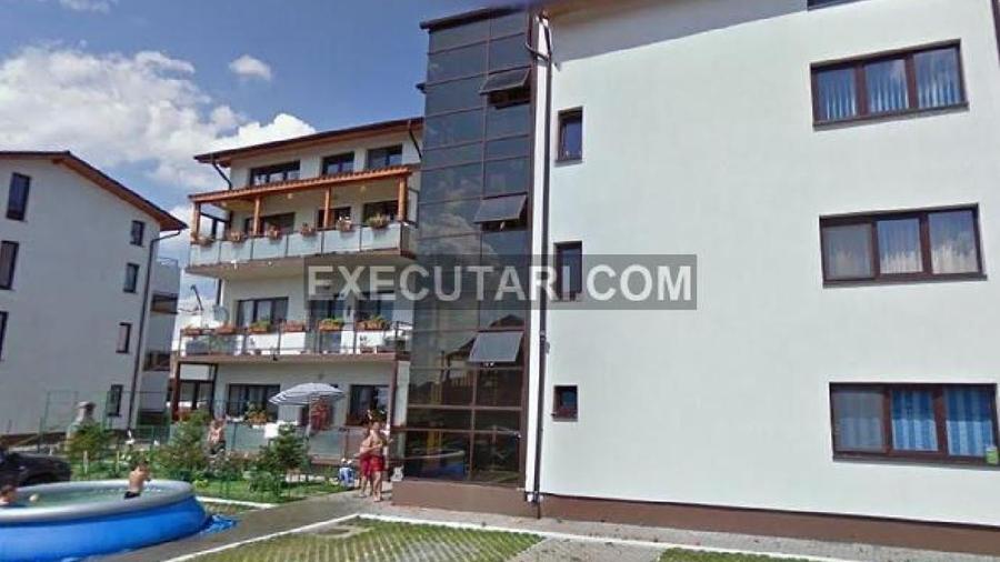 Apartament cu 3 camere în Bragadiru