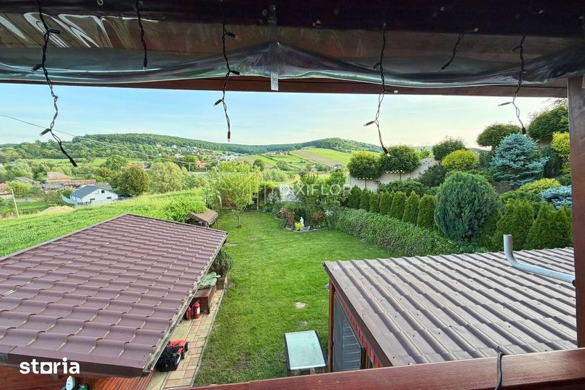 Casă cu 3 camere cu Teren 900 Mp în Cornișa
