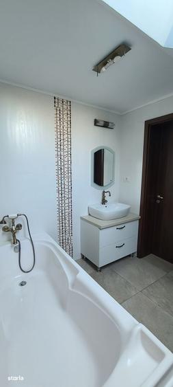 Casă cu 4 camere cu Teren 720 Mp în Aradul Nou