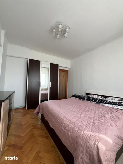 Apartament cu 3 camere decomandat, mobilat în Gară